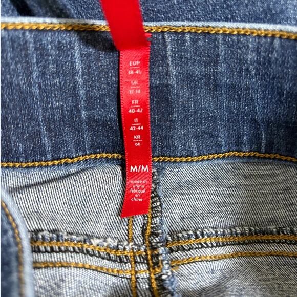 Spanx Medium Raw Hem Pull On Stretch Skinny Straight Leg Jeggings - Picture 3 of 6